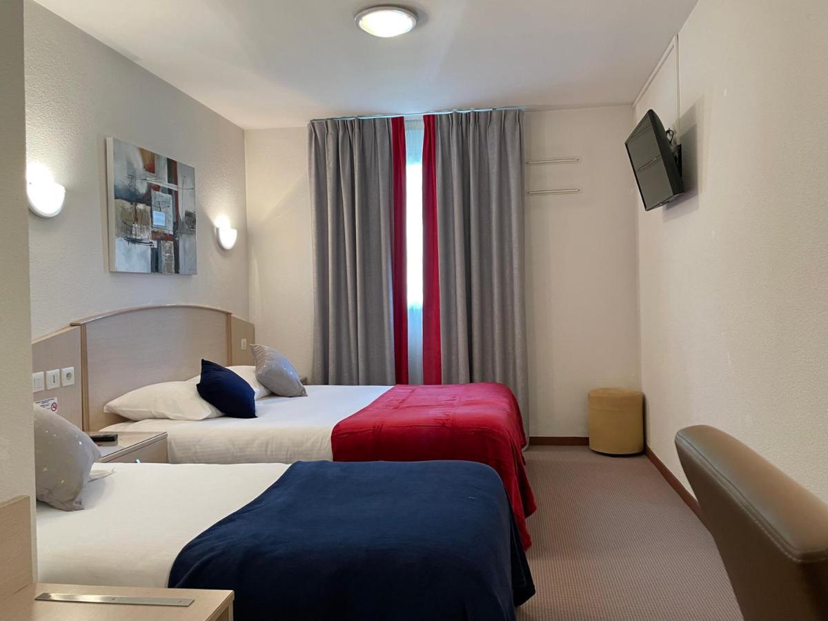 Hotel Le Kolibri Tournus Bagian luar foto