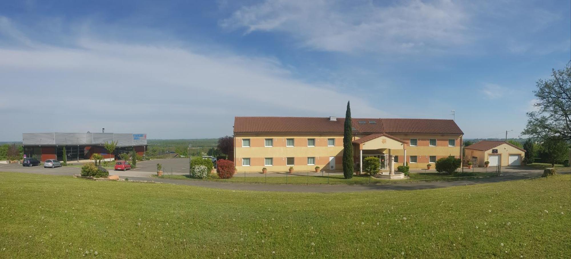 Hotel Le Kolibri Tournus Bagian luar foto